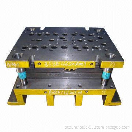 Stamping parts, made of stainless steel/aluminum, OEM orders are welcome